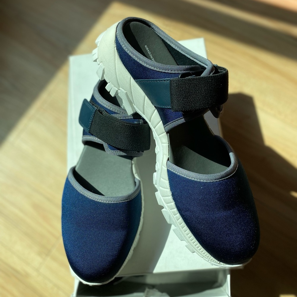 Undercover Sliders